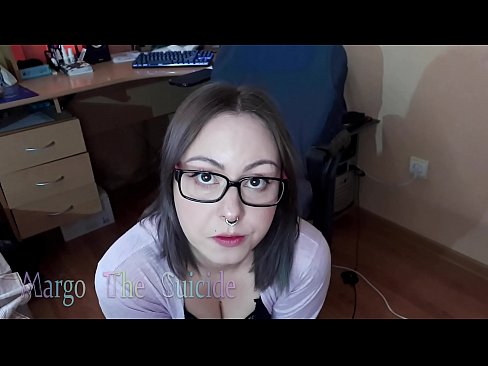 ❤️ Sexy holka s brýlemi kouří dildo hluboko na kameru ❤️ Domácí porno u nás ☑